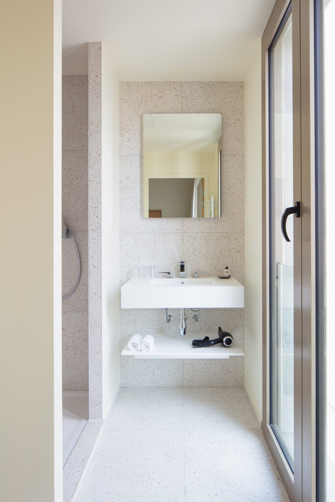 web-Chambre-cote-ville-62-LaSuite-6